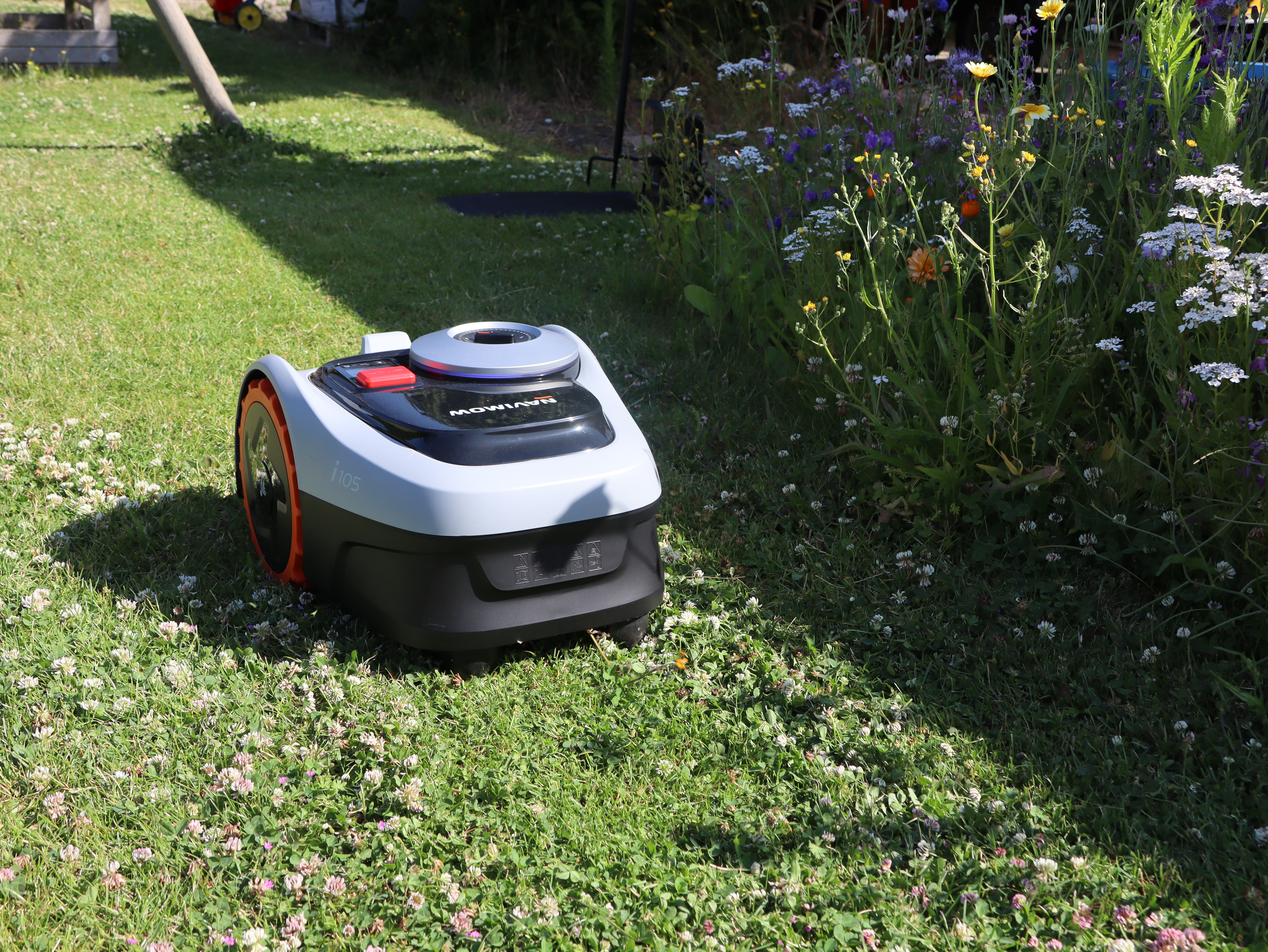 RTK robot segway EFLS Navimow AI-assist trådløs visionfence robotplæneklipper græsslåning plæneklipper multizone i105.JPG